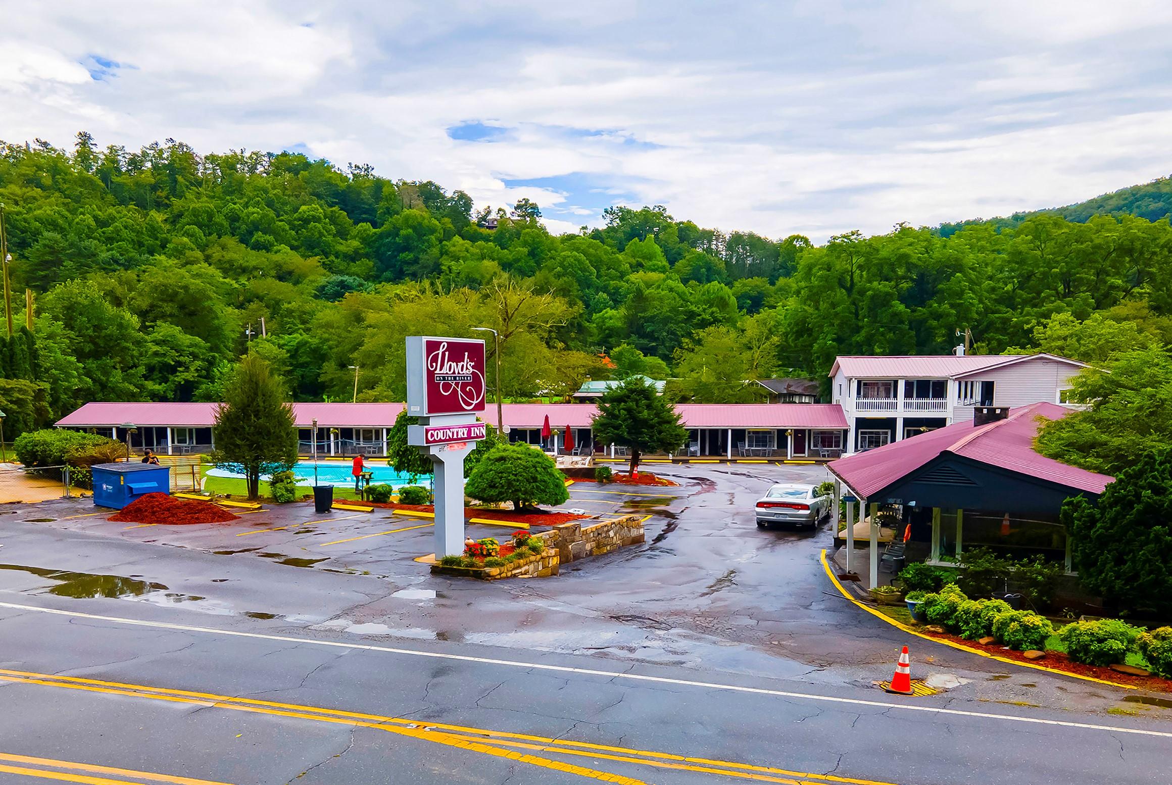 Lloyd'S On The River Country Inn By Oyo Bryson City Buitenkant foto