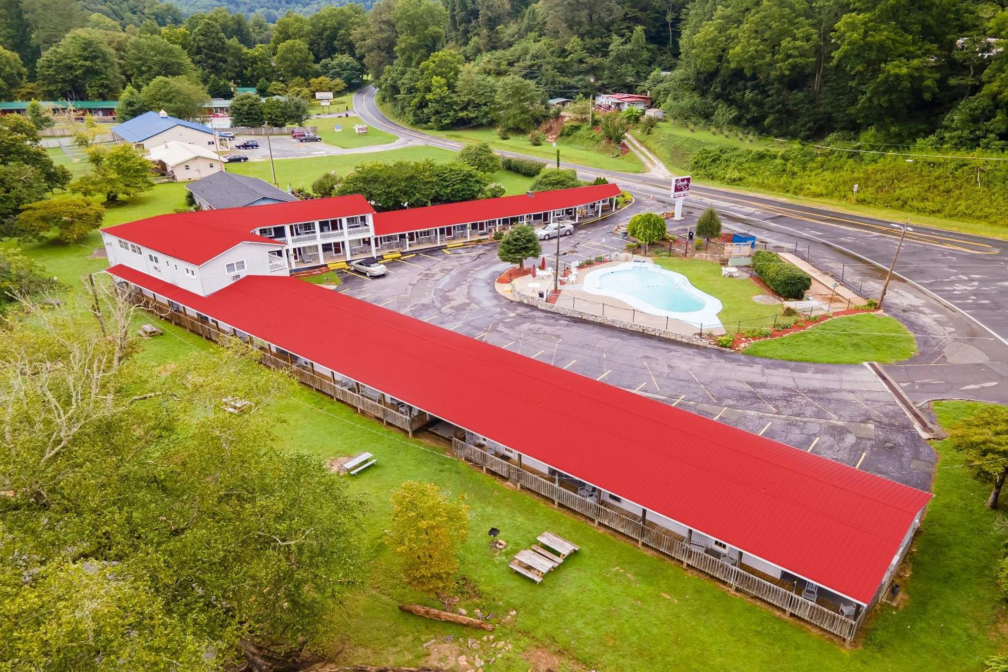 Lloyd'S On The River Country Inn By Oyo Bryson City Buitenkant foto