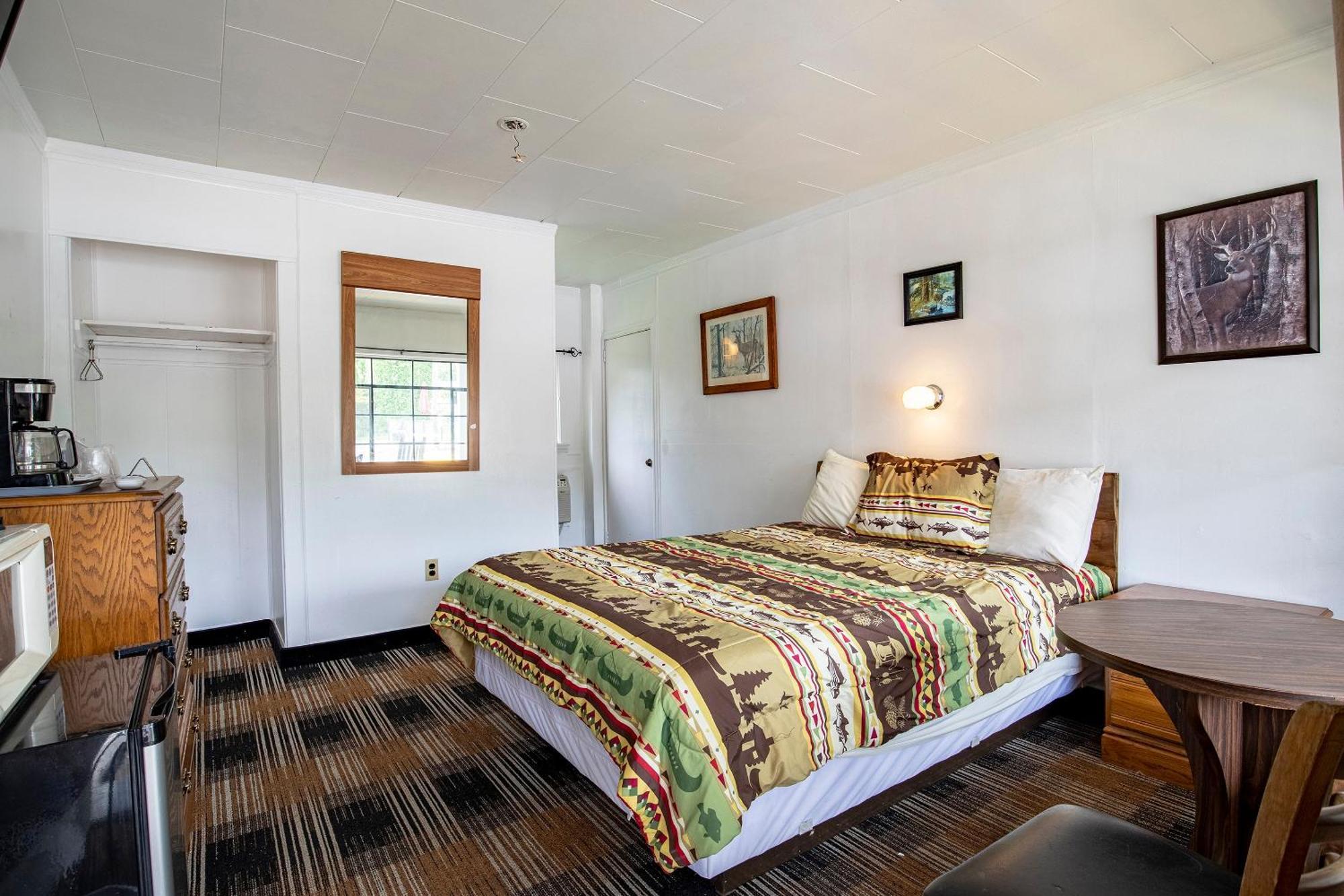 Lloyd'S On The River Country Inn By Oyo Bryson City Buitenkant foto